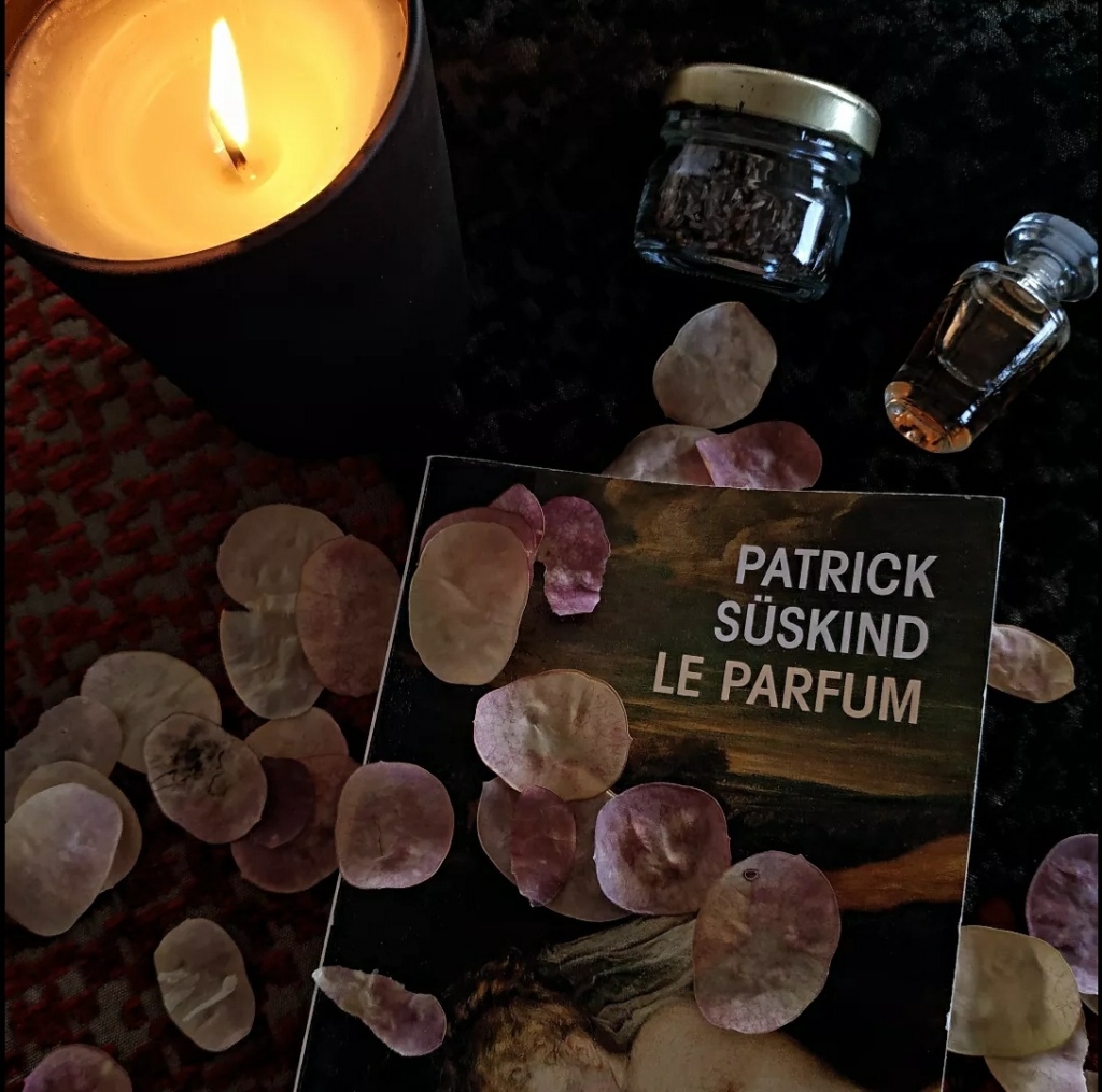 Perfume: The Story of a Murderer – Patrick Süskind